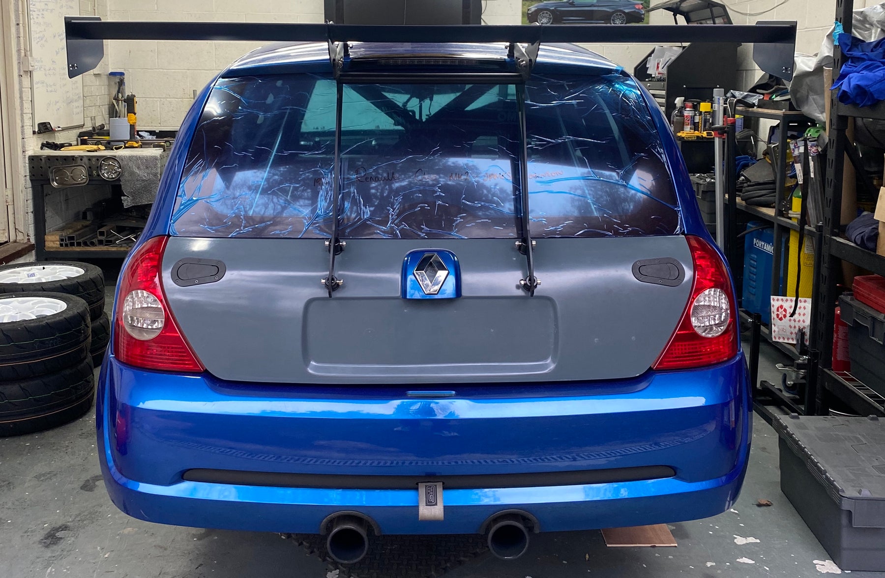 33. Winter Upgrades - Fibreglass Boot and Rear Spoiler