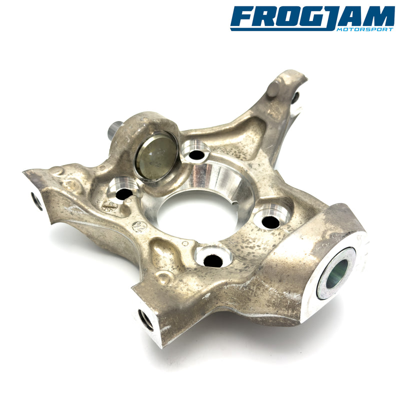 Swivel Hub Upright Knuckle | Renault Clio Mk3 RS 197 200 | 7701208960 & 7701208961